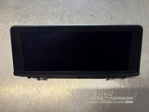 Gebruikte Display Interieur BMW 1 serie (F20) 116d 1.6 16V Efficient Dynamics Prijs € 325,00 Margeregeling aangeboden door Auto Samsen B.V.