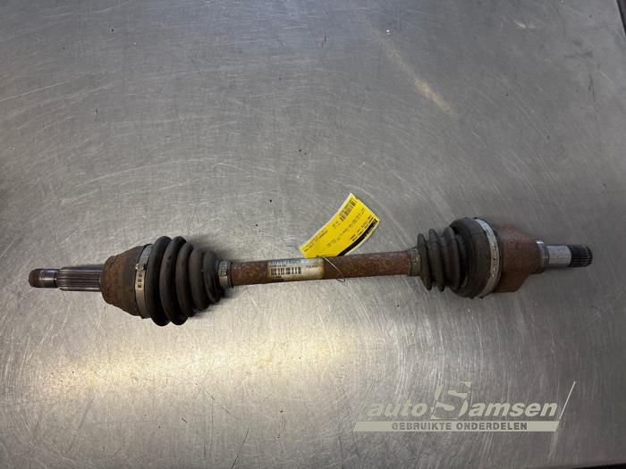 Gebruikte Aandrijfas links-voor Ford Fiesta 6 (JA8) 1.4 16V Prijs € 50,00 Margeregeling aangeboden door Auto Samsen B.V.