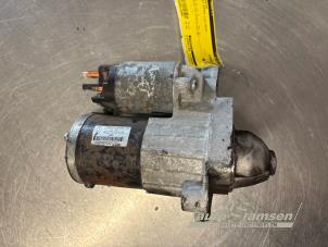 Gebruikte Startmotor Renault Scénic III (JZ) 1.2 16V TCe 130 Prijs € 40,00 Margeregeling aangeboden door Auto Samsen B.V.