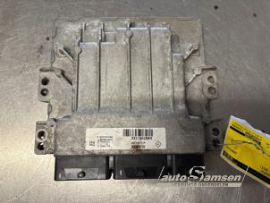 Gebruikte Computer Motormanagement Renault Scénic III (JZ) 1.2 16V TCe 130 Prijs € 175,00 Margeregeling aangeboden door Auto Samsen B.V.