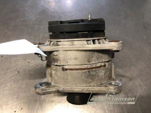 Gebruikte Dynamo Renault Modus/Grand Modus (JP) 1.4 16V Prijs € 50,00 Margeregeling aangeboden door Auto Samsen B.V.