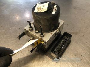 Gebruikte ABS Pomp Ford C-Max (DM2) 1.8 16V Prijs € 50,00 Margeregeling aangeboden door Auto Samsen B.V.