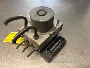 Gebruikte ABS Pomp Ford Tourneo Custom 2.2 TDCi 16V Prijs € 150,00 Margeregeling aangeboden door Auto Samsen B.V.