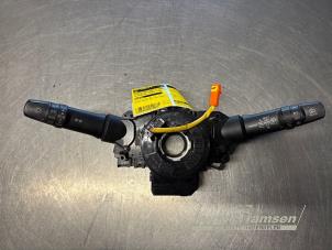 Gebruikte Combischakelaar Stuurkolom Mitsubishi Space Star (A0) 1.2 12V Prijs € 50,00 Margeregeling aangeboden door Auto Samsen B.V.