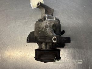 Gebruikte Aircopomp Renault Twingo III (AH) 1.0 SCe 70 12V Prijs € 75,00 Margeregeling aangeboden door Auto Samsen B.V.