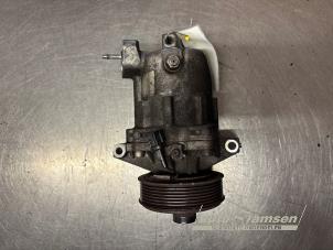 Gebruikte Pomp Airco Nissan Note (E11) 1.6 16V Prijs € 100,00 Margeregeling aangeboden door Auto Samsen B.V.