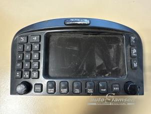 Gebruikte Display Multi Media regelunit Maserati Spyder 4.2 V8 32V Prijs € 500,00 Margeregeling aangeboden door Auto Samsen B.V.