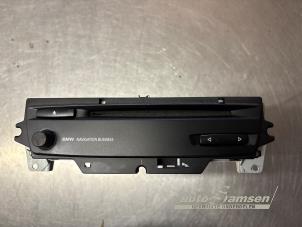 Gebruikte Navigatie Module BMW 3 serie (E90) 325i 24V Prijs € 125,00 Margeregeling aangeboden door Auto Samsen B.V.