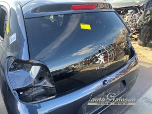 Gebruikte Achterklep Peugeot 108 1.0 12V Prijs € 275,00 Margeregeling aangeboden door Auto Samsen B.V.