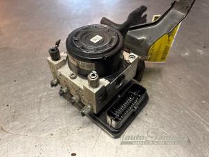 Gebruikte ABS Pomp Nissan Note (E12) 1.2 68 Prijs € 85,00 Margeregeling aangeboden door Auto Samsen B.V.