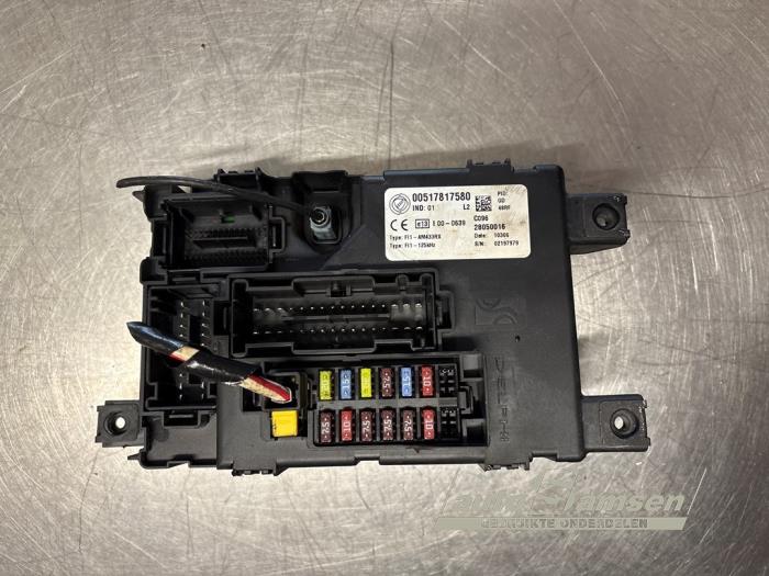 Computer Body Control van een Fiat Grande Punto (199) 1.2 2006