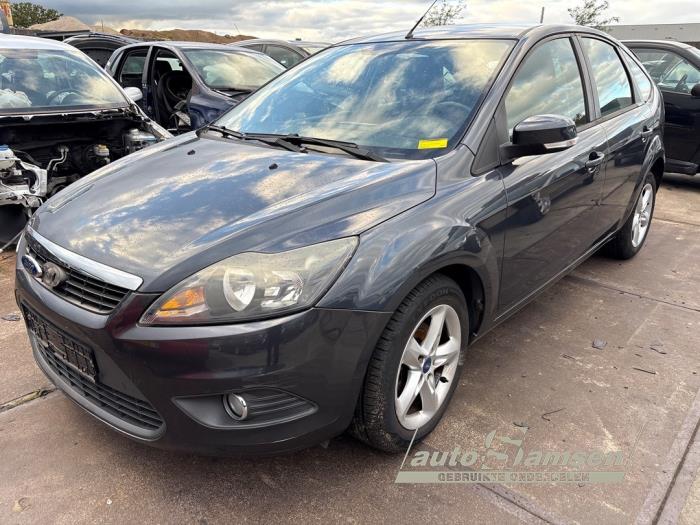 Gebruikte Motor Ford Focus 2 1.6 16V Prijs € 750,00 Margeregeling aangeboden door Auto Samsen B.V.