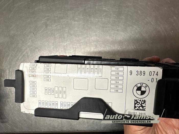 Computer Body Control van een BMW 3 serie Touring (F31) 320i 2.0 16V 2019