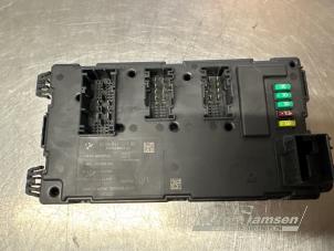 Gebruikte Zekeringkast BMW 3 serie Touring (F31) 320i 2.0 16V Prijs € 50,00 Margeregeling aangeboden door Auto Samsen B.V.