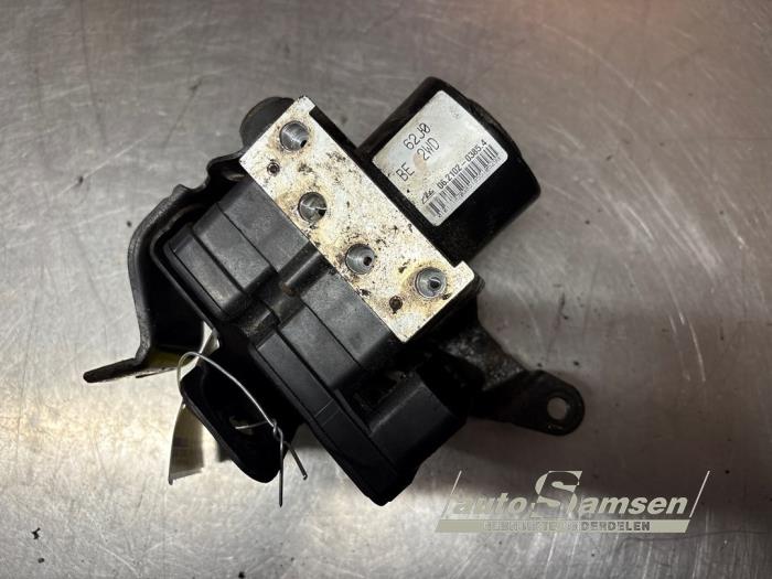 Gebruikte ABS Pomp Suzuki Swift (ZA/ZC/ZD1/2/3/9) 1.5 VVT 16V Prijs € 150,00 Margeregeling aangeboden door Auto Samsen B.V.