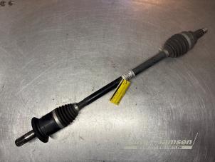 Gebruikte Steekas rechts-achter BMW 3 serie Touring (F31) 320i 2.0 16V Prijs € 100,00 Margeregeling aangeboden door Auto Samsen B.V.