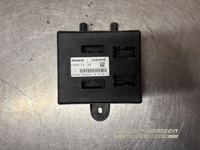 Gebruikte Computer Body Control Renault Clio IV (5R) 1.2 16V Prijs € 40,00 Margeregeling aangeboden door Auto Samsen B.V.