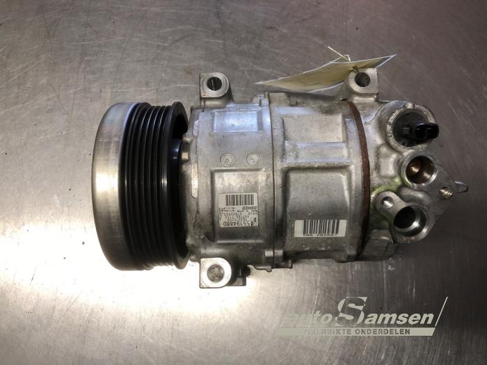Gebruikte Aircopomp Fiat Punto Evo (199) 1.2 Euro 5 Prijs € 75,00 Margeregeling aangeboden door Auto Samsen B.V.