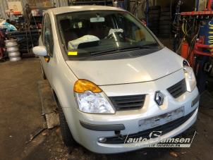 Gebruikte Katalysator Renault Modus/Grand Modus (JP) 1.6 16V Prijs € 200,00 Margeregeling aangeboden door Auto Samsen B.V.
