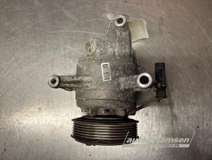 Gebruikte Aircopomp Peugeot 108 1.0 12V VVT-i Prijs € 90,00 Margeregeling aangeboden door Auto Samsen B.V.