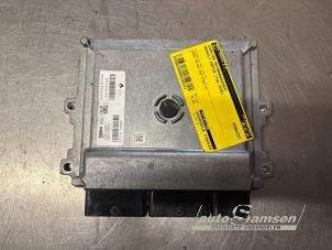 Gebruikte Computer Motormanagement Renault Captur (2R) 0.9 Energy TCE 12V Prijs € 75,00 Margeregeling aangeboden door Auto Samsen B.V.