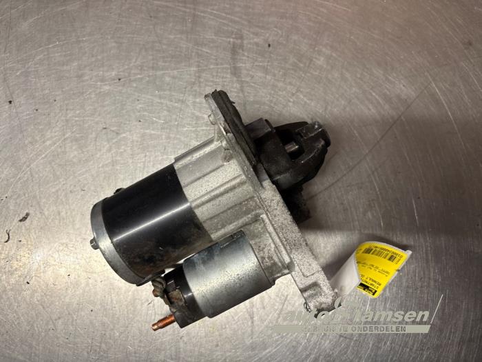 Gebruikte Startmotor Renault Clio IV Estate/Grandtour (7R) 1.2 TCE 16V GT EDC Prijs € 40,00 Margeregeling aangeboden door Auto Samsen B.V.