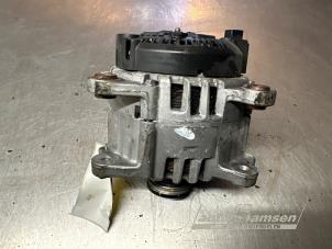 Gebruikte Dynamo Volkswagen Up! (121) 1.0 12V 60 Prijs € 50,00 Margeregeling aangeboden door Auto Samsen B.V.