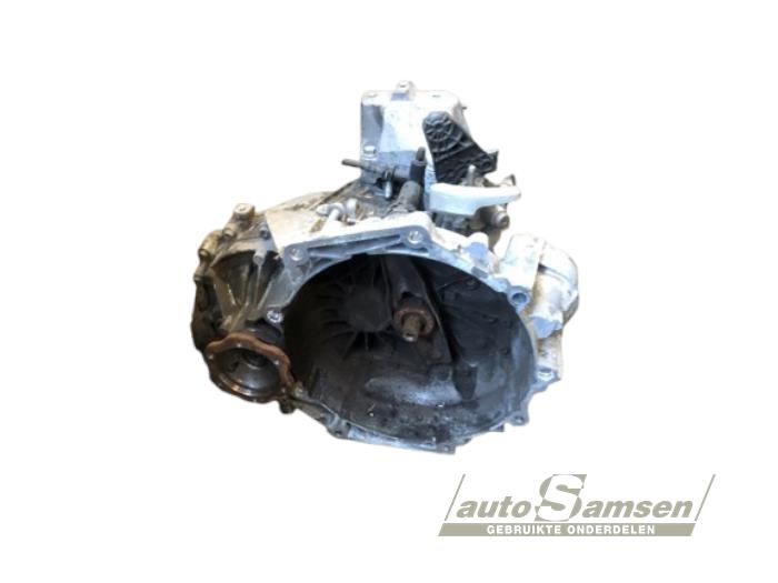 Gebruikte Versnellingsbak Volkswagen Golf VII (AUA) 1.0 TSI 12V BlueMotion Prijs € 600,00 Margeregeling aangeboden door Auto Samsen B.V.