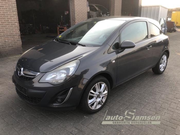 Gebruikte Aircopomp Opel Corsa D 1.4 16V Twinport Prijs € 75,00 Margeregeling aangeboden door Auto Samsen B.V.