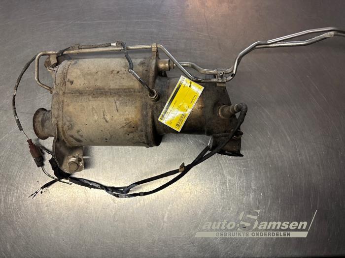 Gebruikte Roetfilter Volkswagen Transporter T5 2.0 TDI DRF Prijs € 450,00 Margeregeling aangeboden door Auto Samsen B.V.