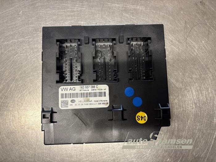 Gebruikte Computer Body Control Volkswagen Golf Plus (5M1/1KP) 1.4 TSI 122 16V Prijs € 75,00 Margeregeling aangeboden door Auto Samsen B.V.