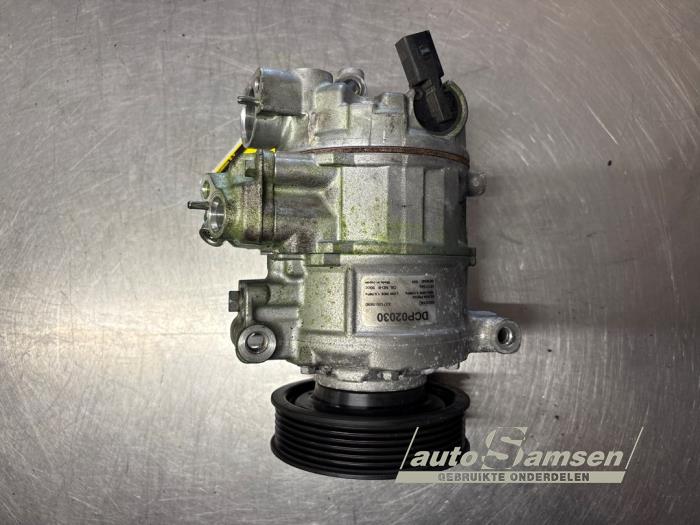 Gebruikte Pomp Airco Volkswagen Jetta III (1K2) 1.4 TSI 160 16V Prijs € 75,00 Margeregeling aangeboden door Auto Samsen B.V.