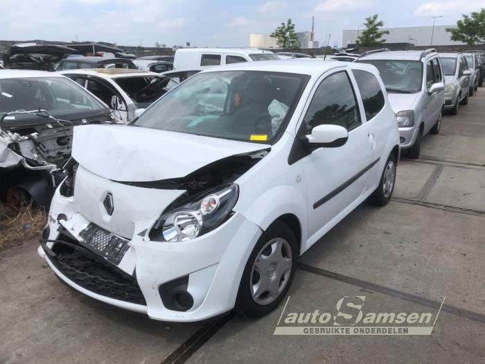 Gebruikte Motor Renault Twingo II (CN) 1.2 16V Prijs € 300,00 Margeregeling aangeboden door Auto Samsen B.V.