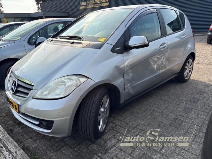 Gebruikte Tank element Pomp Mercedes A (W169) 1.7 A-180 Prijs € 50,00 Margeregeling aangeboden door Auto Samsen B.V.