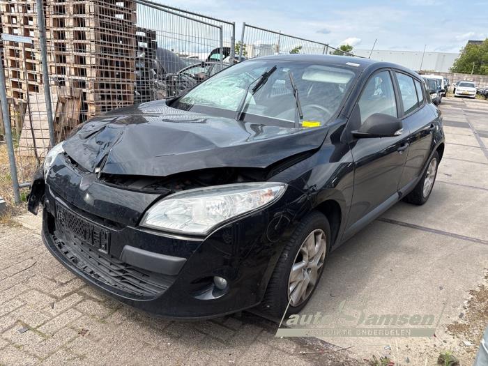 Gebruikte Motor Renault Megane III Berline (BZ) 1.6 16V Prijs € 750,00 Margeregeling aangeboden door Auto Samsen B.V.