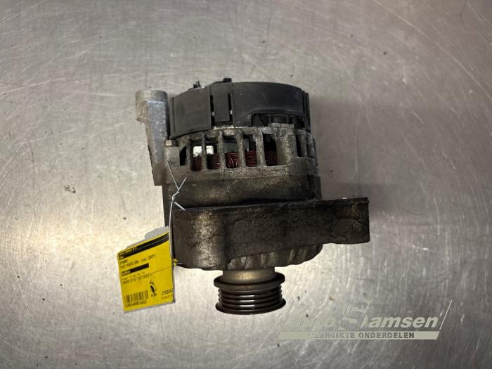 Gebruikte Dynamo Fiat Grande Punto (199) 1.2 Prijs € 40,00 Margeregeling aangeboden door Auto Samsen B.V.