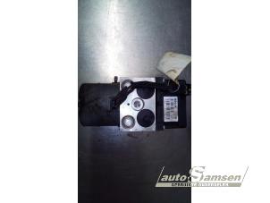 Gebruikte ABS Pomp Opel Meriva 1.7 CDTI 16V Prijs € 75,00 Margeregeling aangeboden door Auto Samsen B.V.