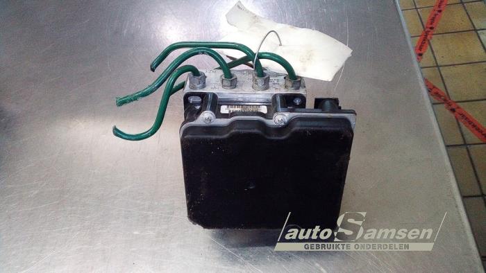 Gebruikte ABS Pomp Opel Tigra Twin Top 1.4 16V Prijs € 100,00 Margeregeling aangeboden door Auto Samsen B.V.
