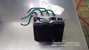 Gebruikte ABS Pomp Opel Tigra Twin Top 1.4 16V Prijs € 100,00 Margeregeling aangeboden door Auto Samsen B.V.