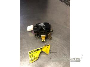 Gebruikte Kachelklep Motor Maserati Spyder 4.2 V8 32V Prijs € 25,00 Margeregeling aangeboden door Auto Samsen B.V.