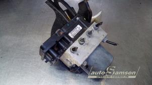 Gebruikte ABS Pomp Opel Meriva 1.7 CDTI 16V Prijs € 75,00 Margeregeling aangeboden door Auto Samsen B.V.