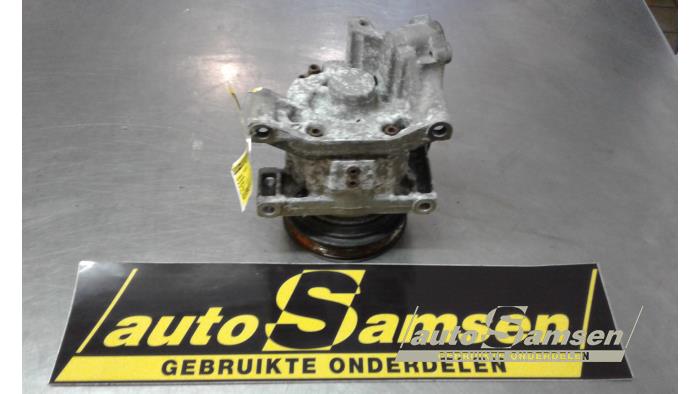Gebruikte Aircopomp Nissan Micra (K11) 1.3 LX,SLX 16V Prijs € 50,00 Margeregeling aangeboden door Auto Samsen B.V.