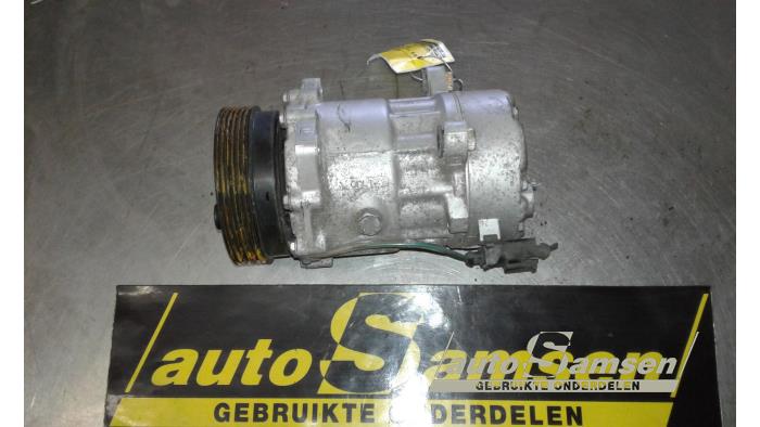 Gebruikte Aircopomp Skoda Octavia (1U2) 1.6 GLX Prijs € 50,00 Margeregeling aangeboden door Auto Samsen B.V.