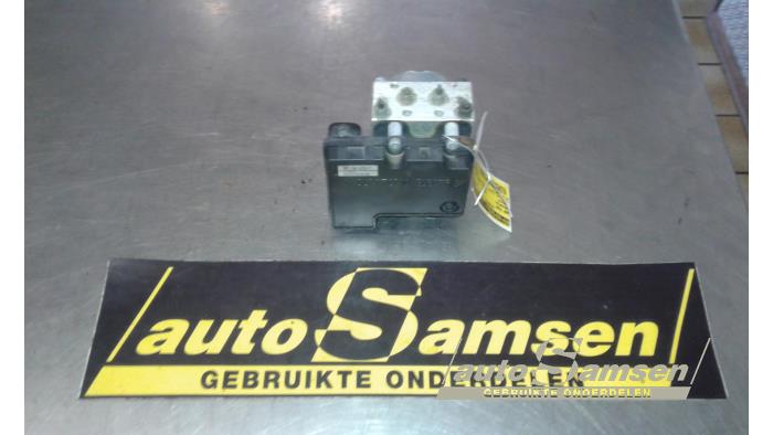 Gebruikte ABS Pomp Daihatsu Trevis 1.0 12V DVVT Prijs € 50,00 Margeregeling aangeboden door Auto Samsen B.V.
