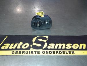 Gebruikte Licht Schakelaar Seat Altea XL (5P5) 1.4 TSI 16V Prijs € 40,00 Margeregeling aangeboden door Auto Samsen B.V.