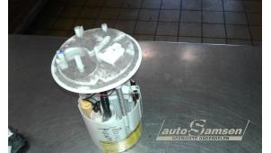 Gebruikte Tank element Pomp Fiat Grande Punto (199) 1.2 Prijs € 75,00 Margeregeling aangeboden door Auto Samsen B.V.