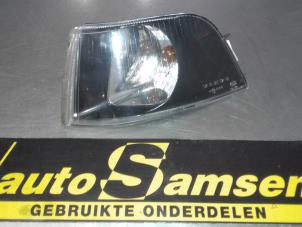 Gebruikte Richtingaanwijzer links Volvo S40 (VS) 1.6 16V Prijs € 15,00 Margeregeling aangeboden door Auto Samsen B.V.