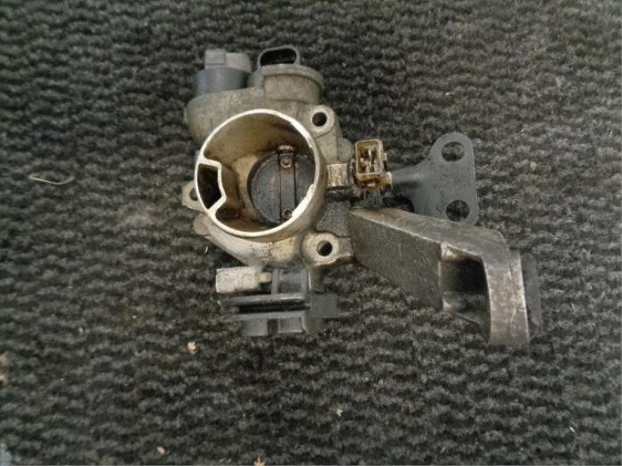 Gebruikte Gasklephuis Renault Twingo (C06) 1.2 Prijs € 25,00 Margeregeling aangeboden door Westerhof autodemontage