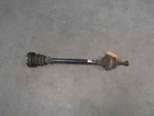 Gebruikte Steekas links-achter Audi Allroad (C5) 2.5 V6 TDI 24V Prijs € 40,00 Margeregeling aangeboden door Westerhof autodemontage