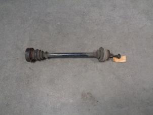 Gebruikte Steekas rechts-achter Audi Allroad (C5) 2.5 V6 TDI 24V Prijs € 40,00 Margeregeling aangeboden door Westerhof autodemontage